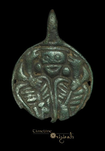 Odin with two birds raven birds of prey walhalla pendant
